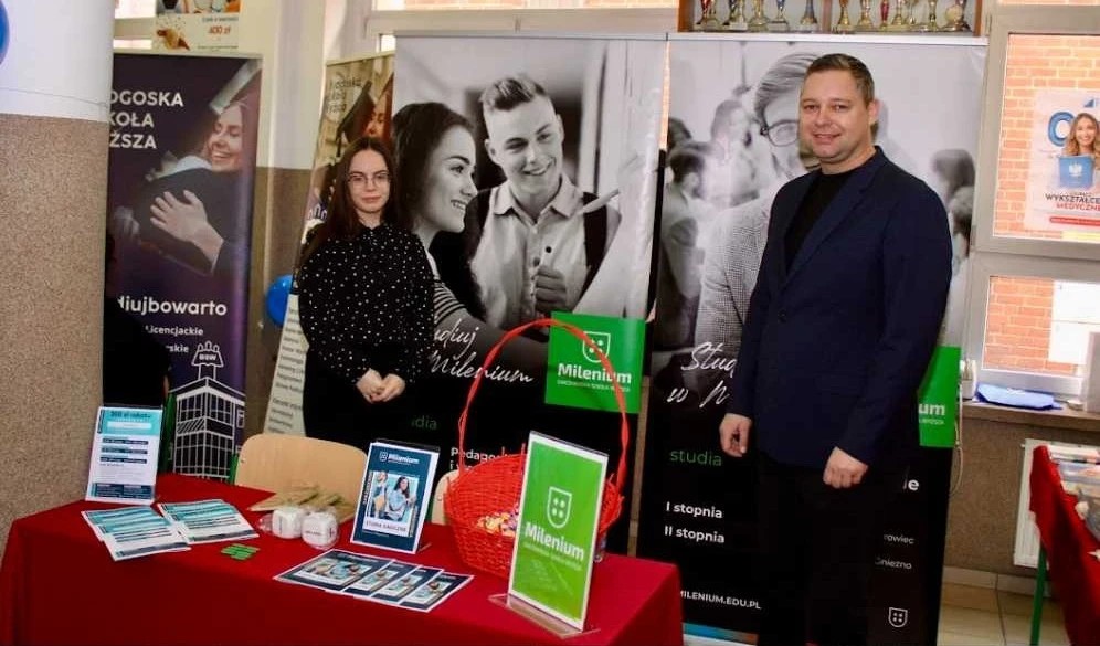 GSW Milenium na Targach Edukacyjnych w Zespole Szkół Ekonomiczno-Handlowych w Żninie